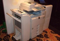  彩色黑白复印机打印机一体机出租销售维修加碳  